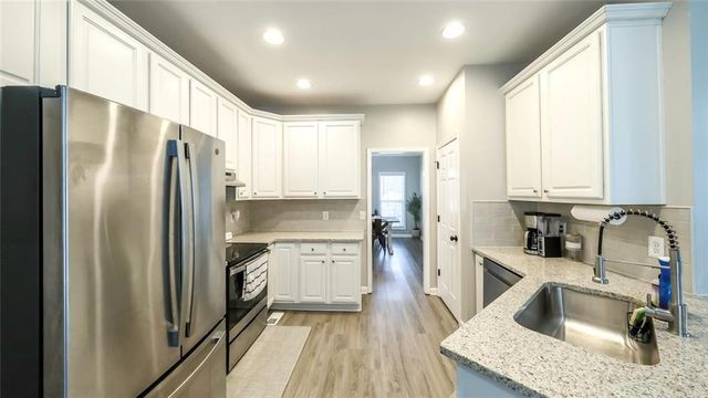 215 Charleston Avenue, Bremen, GA 30110
