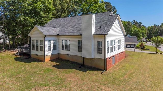 215 Charleston Avenue, Bremen, GA 30110