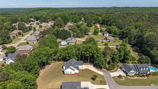 215 Charleston Avenue, Bremen, GA 30110