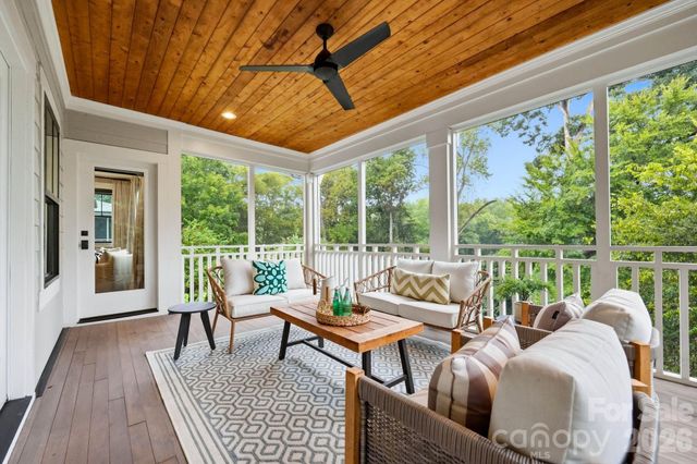 3407 Willow Oak Road, Charlotte, NC 28209