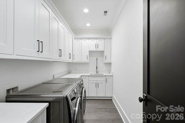 3407 Willow Oak Road, Charlotte, NC 28209