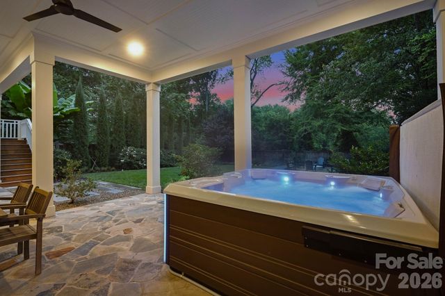 3407 Willow Oak Road, Charlotte, NC 28209