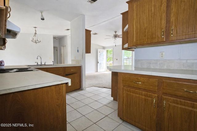 424 W 60TH Street, Jacksonville, FL 32208