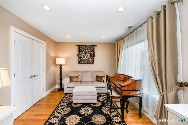 95 Pinto Lane, Monroe, CT 06468