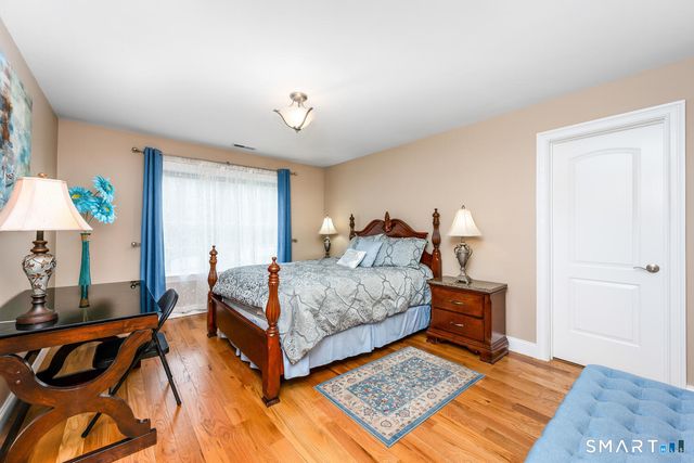 95 Pinto Lane, Monroe, CT 06468