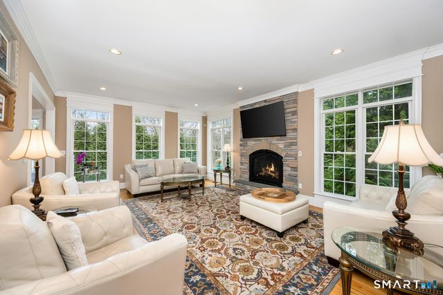 95 Pinto Lane, Monroe, CT 06468