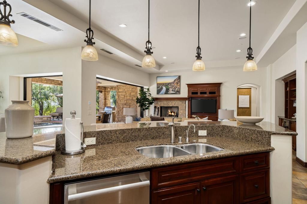 Image 2 of property listing at 80 085 N Residence Club Drive Drive 09-03, La Quinta, CA 92253