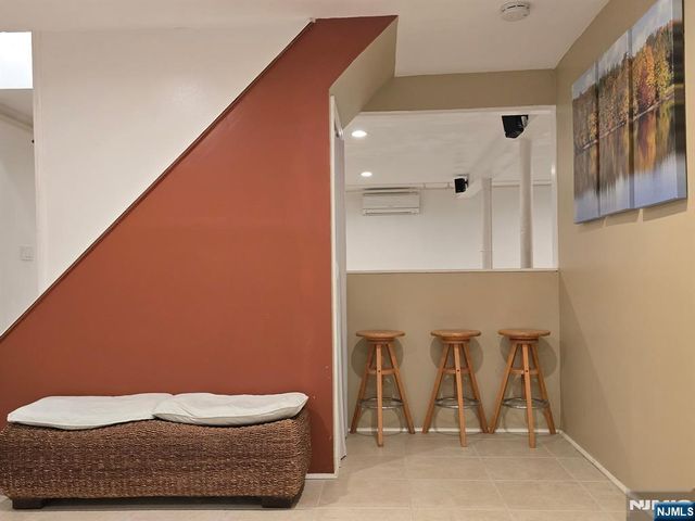 16-03 Radburn Road, Fair Lawn, NJ 07410
