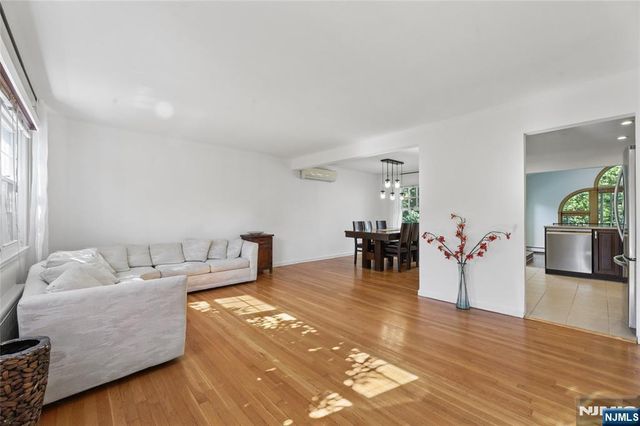 16-03 Radburn Road, Fair Lawn, NJ 07410