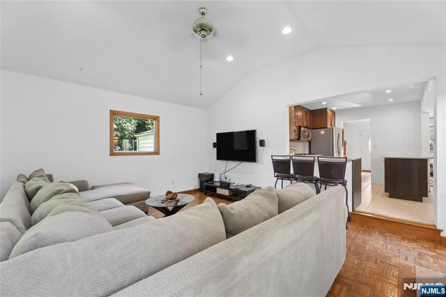 16-03 Radburn Road, Fair Lawn, NJ 07410