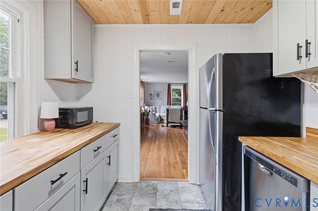 3907 Genacre Ln, Henrico, VA 23222