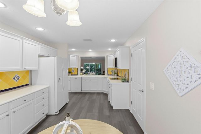 2377 LONGBOW TRAIL, The Villages, FL 32162