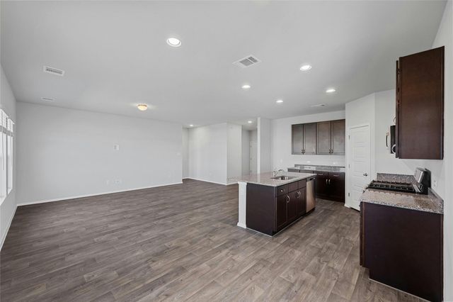 159 Chesterfield DR, Kyle, TX 78640