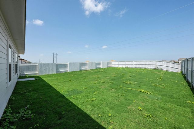 159 Chesterfield DR, Kyle, TX 78640