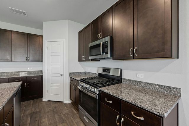 159 Chesterfield DR, Kyle, TX 78640