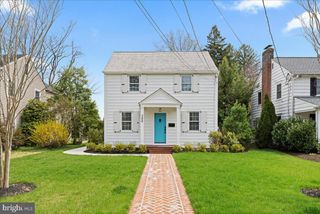 388 W OAKLAND AVENUE, Doylestown, PA 18901