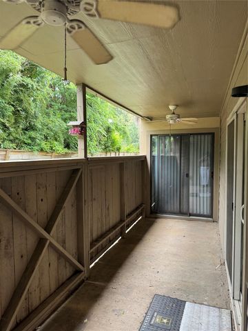 3300 Pebblebrook Drive 57, Seabrook, TX 77586