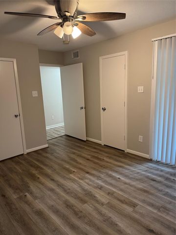 3300 Pebblebrook Drive 57, Seabrook, TX 77586