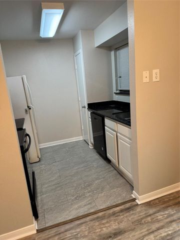 3300 Pebblebrook Drive 57, Seabrook, TX 77586