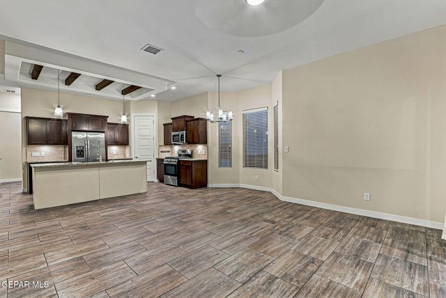 13416 WIGAN Road, El Paso, TX 79928