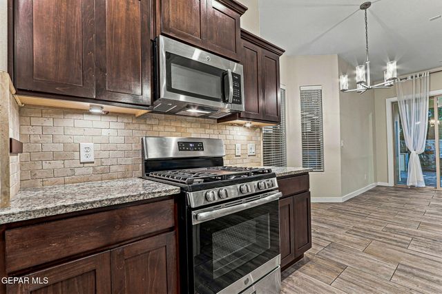 13416 WIGAN Road, El Paso, TX 79928