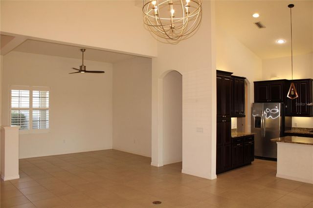 629 ROSEMARY CIRCLE, Bradenton, FL 34212