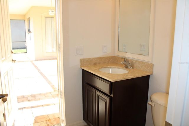 629 ROSEMARY CIRCLE, Bradenton, FL 34212