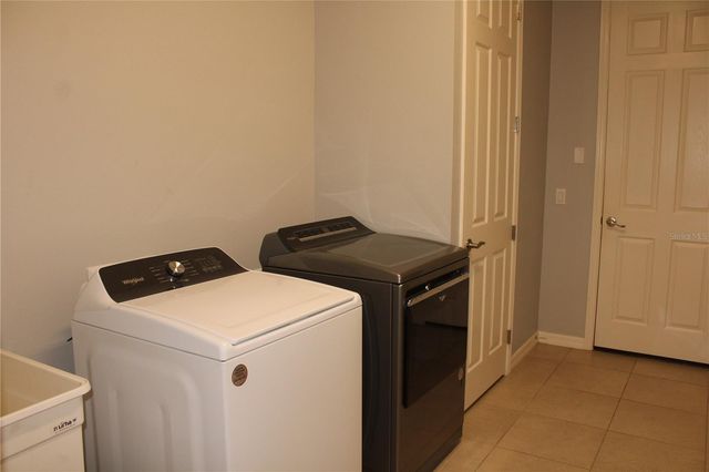 629 ROSEMARY CIRCLE, Bradenton, FL 34212