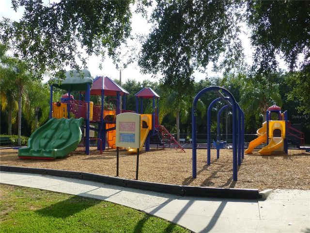 629 ROSEMARY CIRCLE, Bradenton, FL 34212