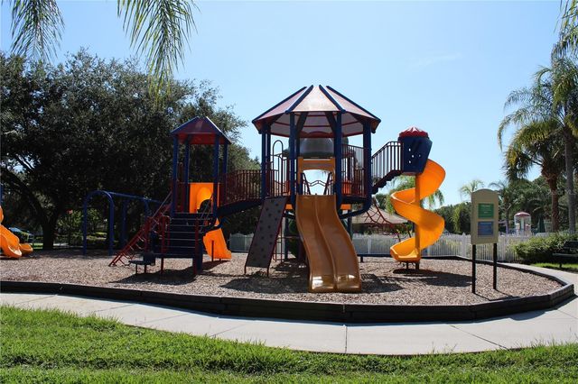 629 ROSEMARY CIRCLE, Bradenton, FL 34212