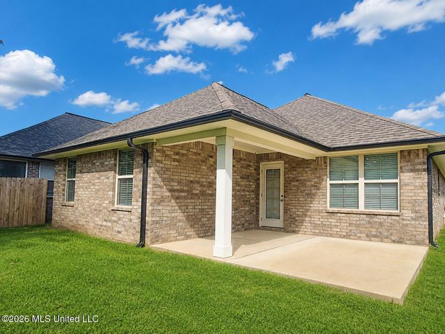 7949 Gardendale Drive, Olive Branch, MS 38654