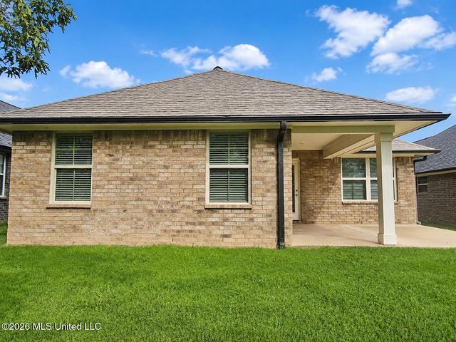 7949 Gardendale Drive, Olive Branch, MS 38654