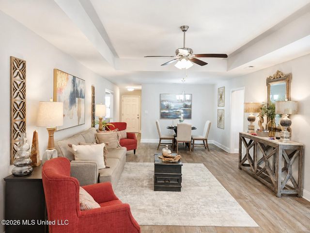 7949 Gardendale Drive, Olive Branch, MS 38654