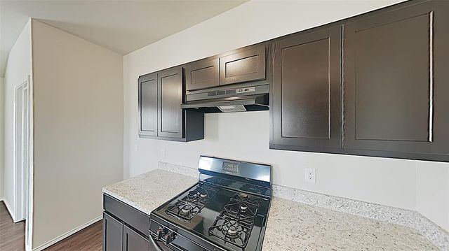 9920 Jackrabbit Road, Yukon, OK 73099