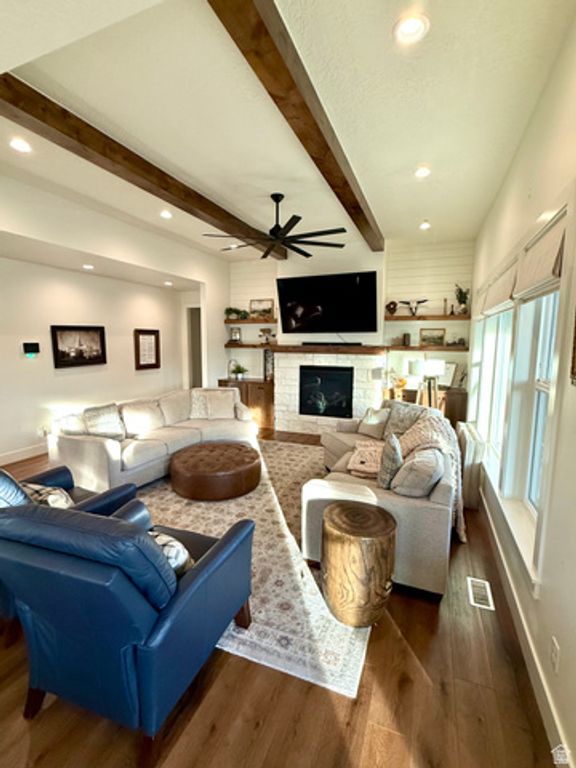 Image 4 of property listing at 599 W 860 N, American Fork, UT 84003