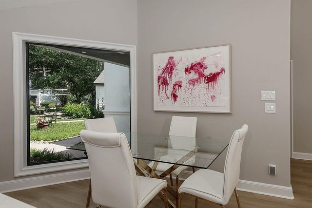 46 N Autumnwood Way, The Woodlands, TX 77380