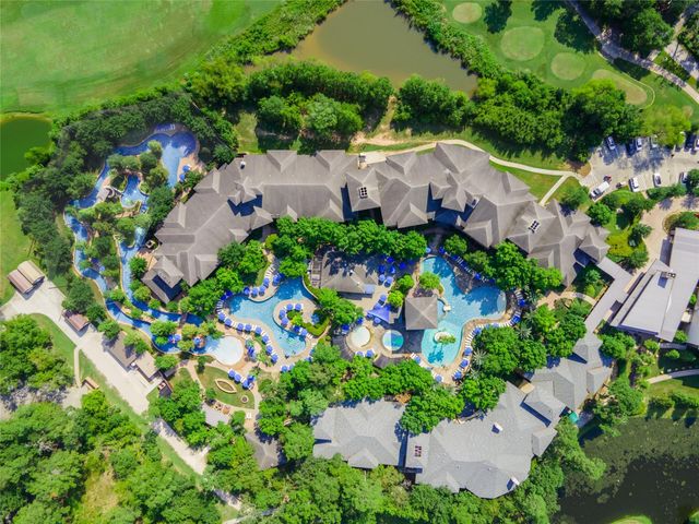 46 N Autumnwood Way, The Woodlands, TX 77380