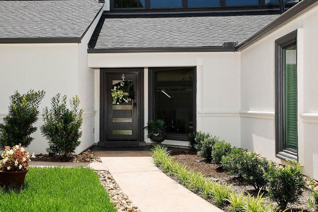 46 N Autumnwood Way, The Woodlands, TX 77380