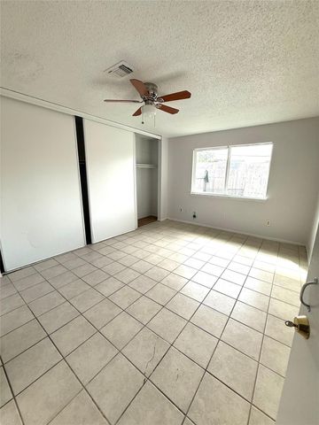 12119 Tambourine Drive, Houston, TX 77477