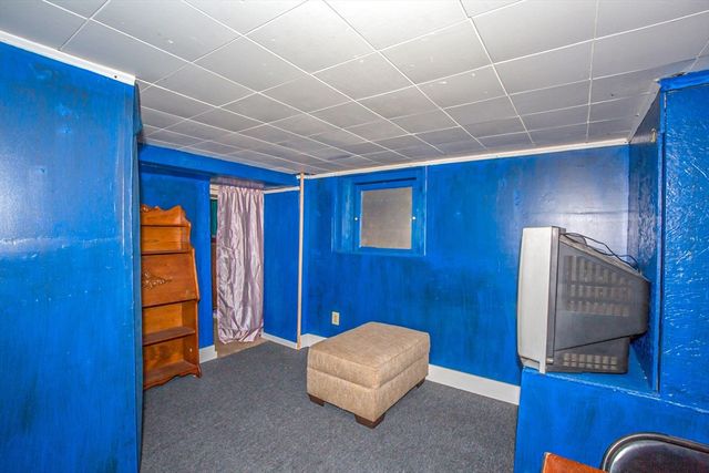 138 Wilber Street, Springfield, MA 01104