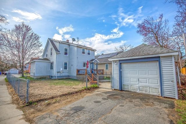 138 Wilber Street, Springfield, MA 01104