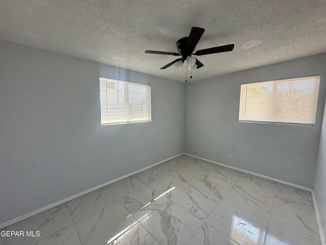 5104 PARIS Avenue, El Paso, TX 79924
