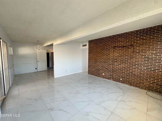 5104 PARIS Avenue, El Paso, TX 79924