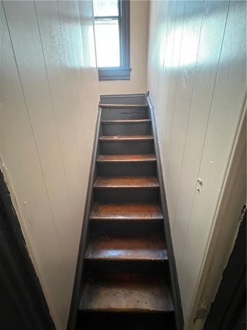 2008 E 36th Street, Kansas City, MO 64109