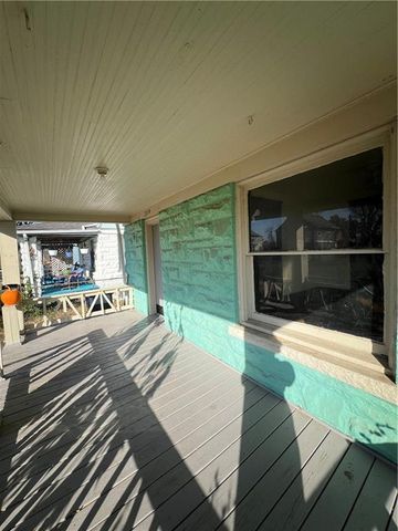 2008 E 36th Street, Kansas City, MO 64109