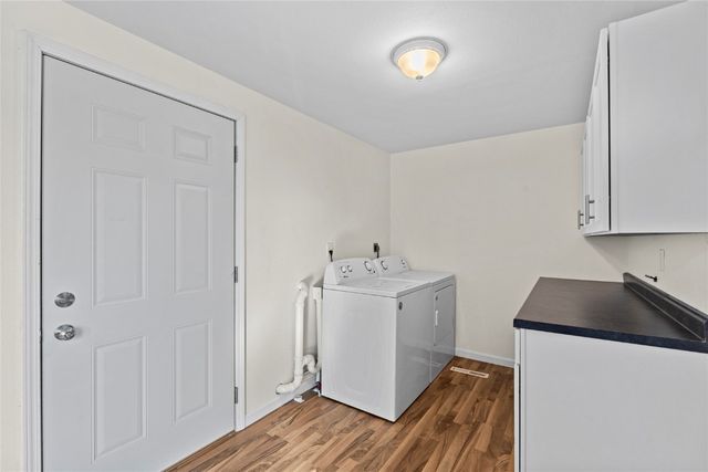 4819 Ford Avenue NW, Cedar Rapids, IA 52405