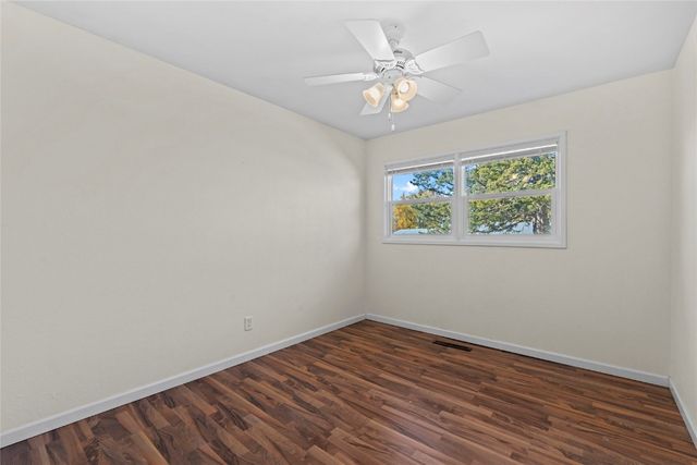 4819 Ford Avenue NW, Cedar Rapids, IA 52405