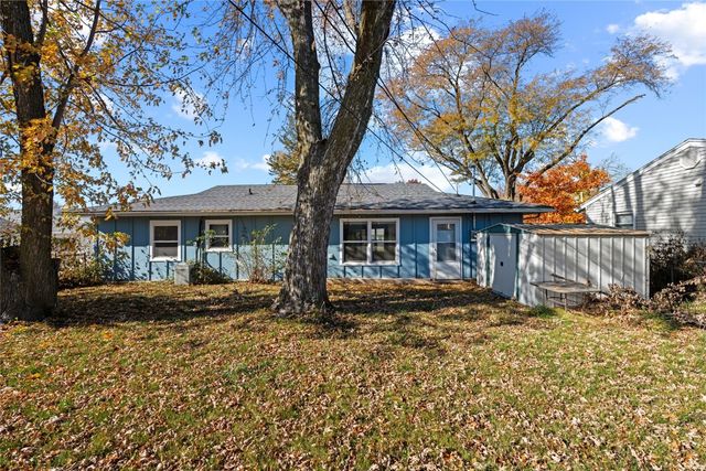 4819 Ford Avenue NW, Cedar Rapids, IA 52405