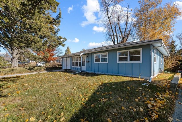 4819 Ford Avenue NW, Cedar Rapids, IA 52405