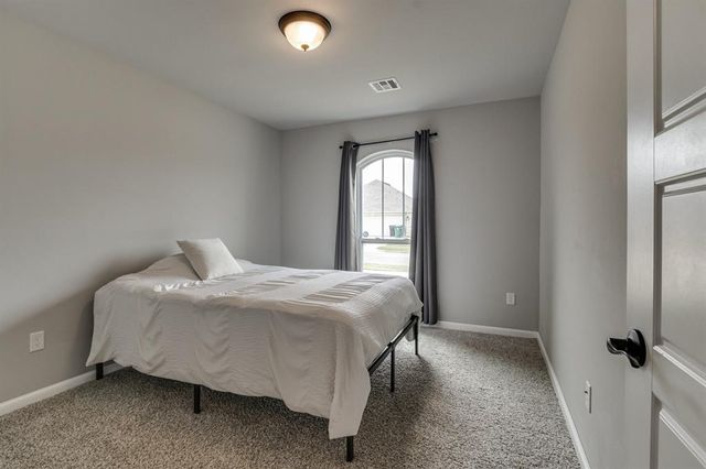 4121 NW 152nd Terrace, Edmond, OK 73013